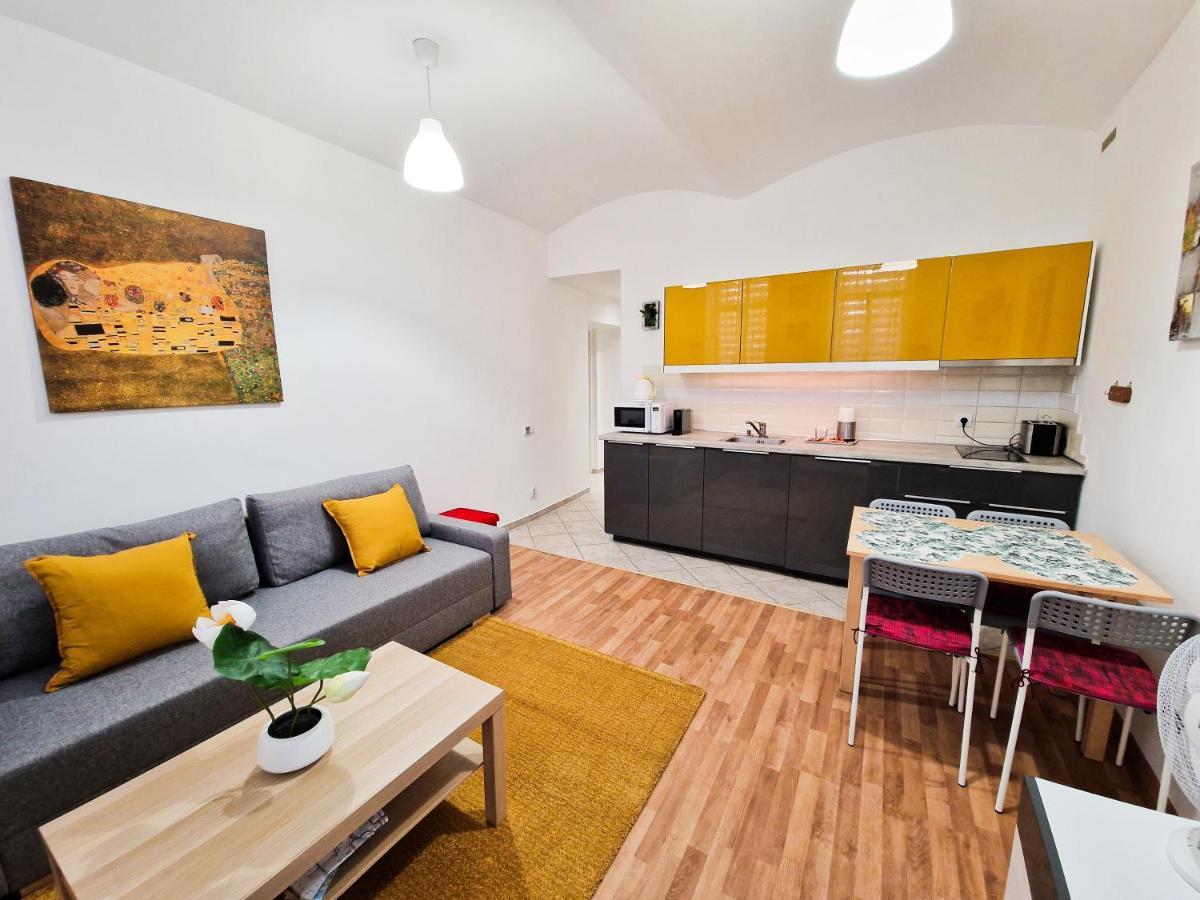 Ground Floor Apartment Prag Exterior foto